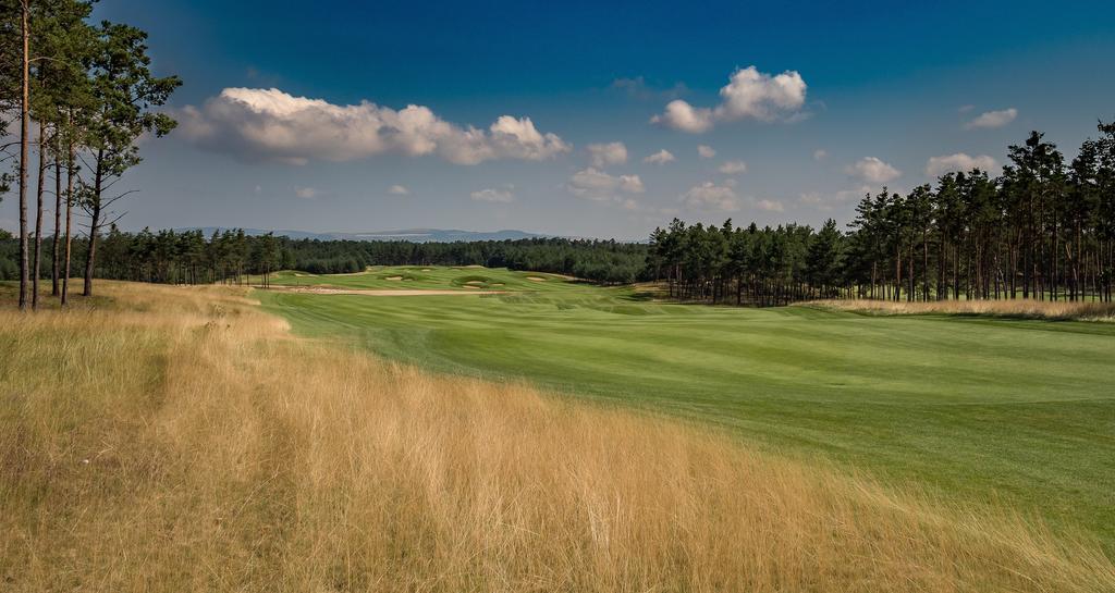 Golfbay Villa Senica Zewnętrze zdjęcie